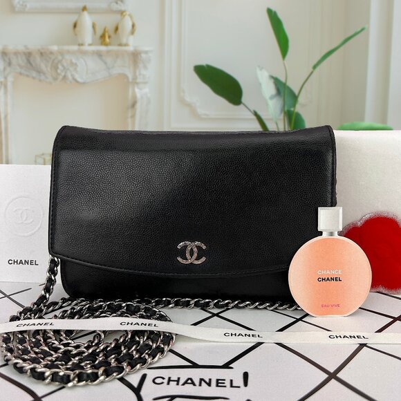 Authentic Chanel WOC Black Caviar Crossbody Silver HRW Small Bag A1720 Italy   - Picture 1 of 16